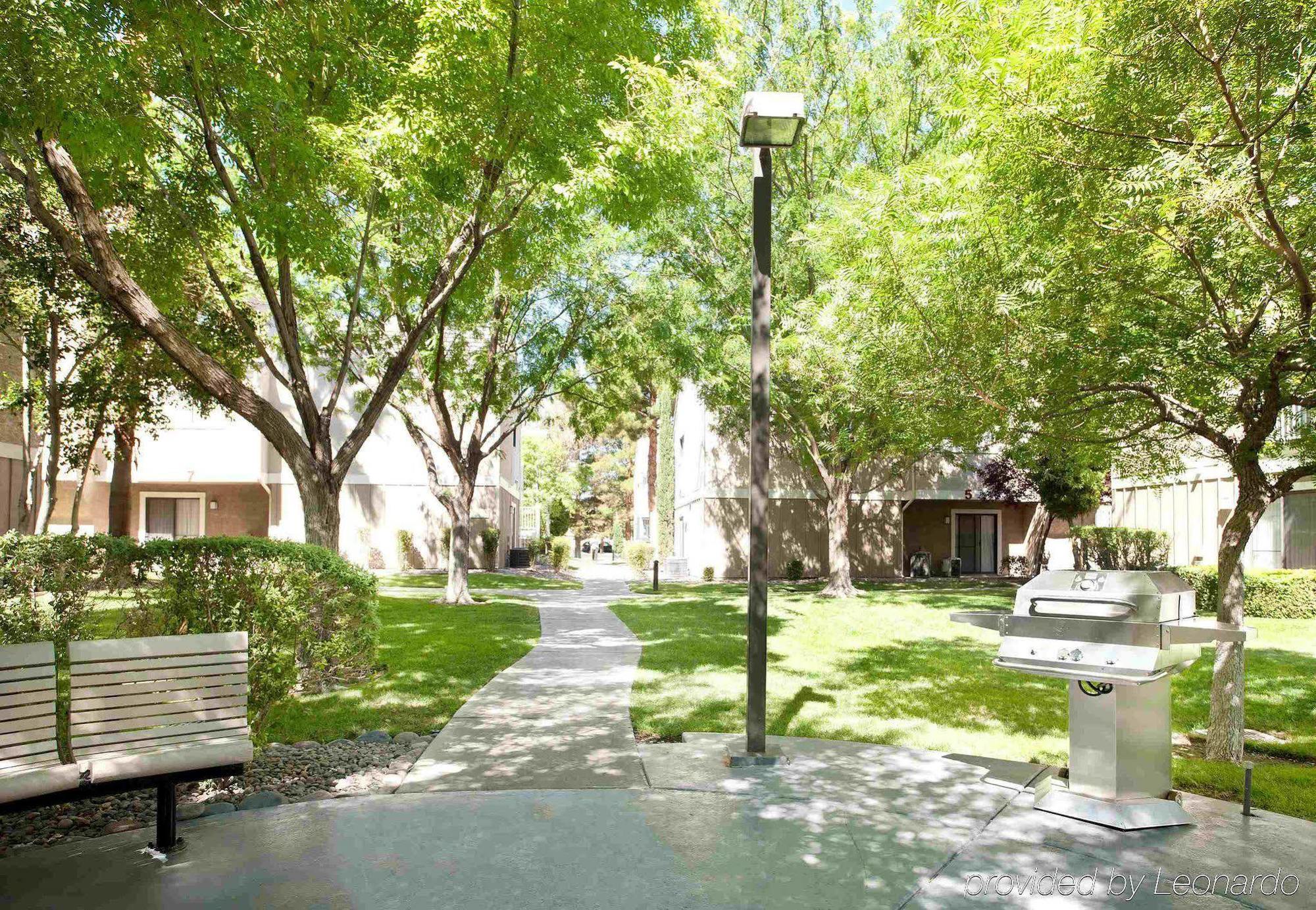 Residence Inn By Marriott Las Vegas Convention Center Εξωτερικό φωτογραφία